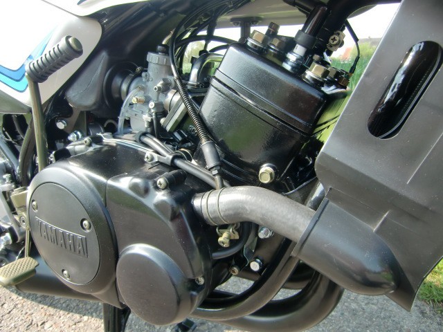 Yamaha RD 350 LC