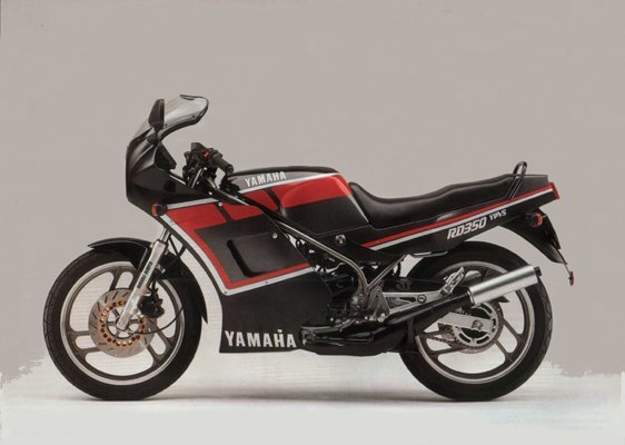 Yamaha RD LC