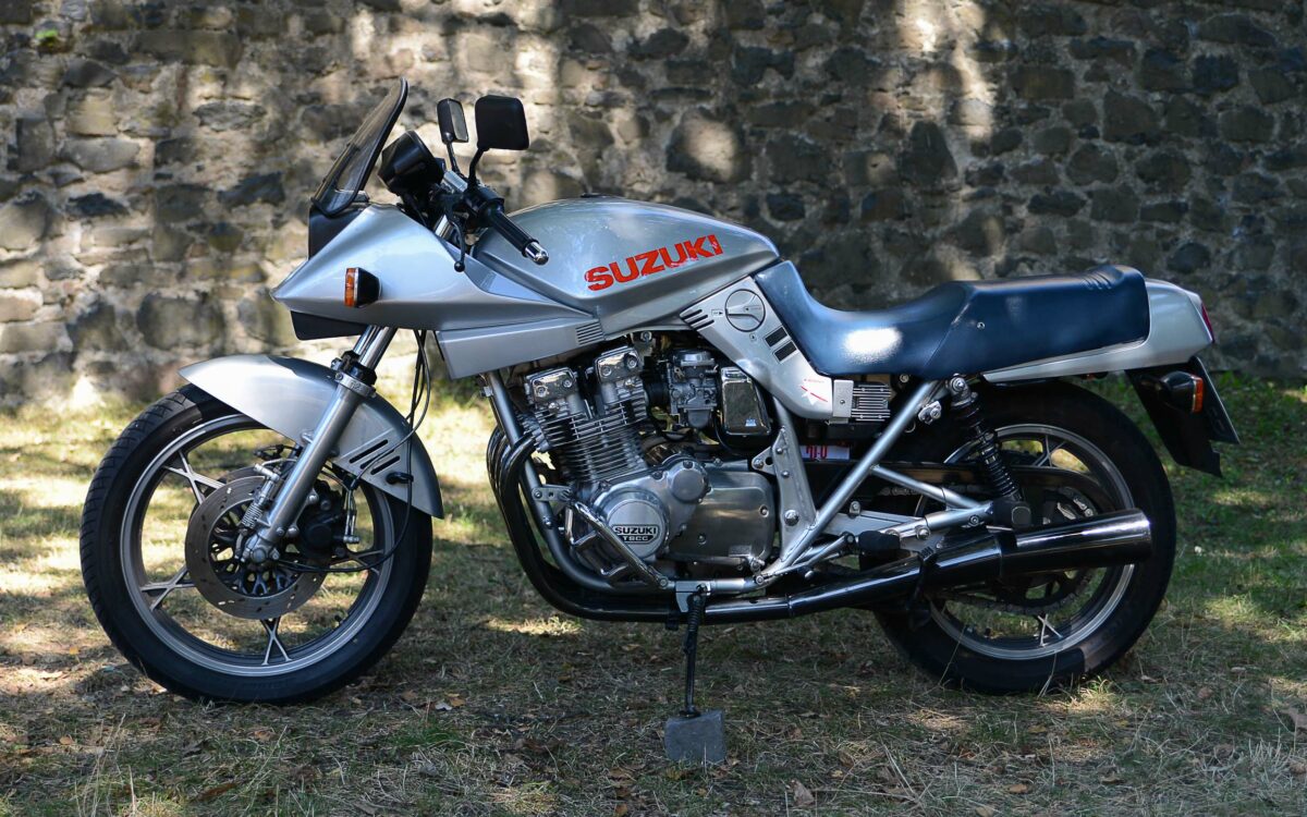 Suzuki GSX 750 Katana respekteinflößend und polarisierend