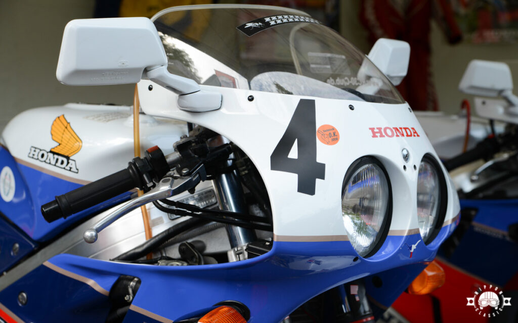 Honda VFR 750R RC30