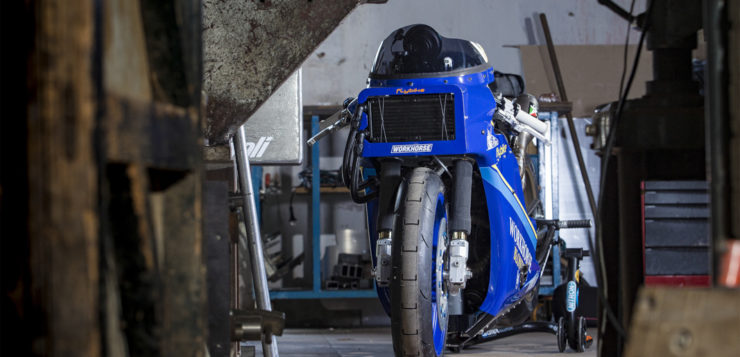 Yamaha und Workhorse Speed Shop fordern die Sultans of Sprint heraus Yamaha XSR700 Workhorse Shop