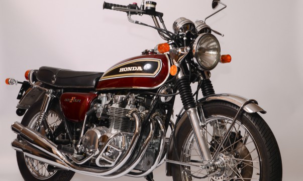45 Jahre Evolution Honda CB 500 F 45 Jahre Evolution Honda CB 500 F