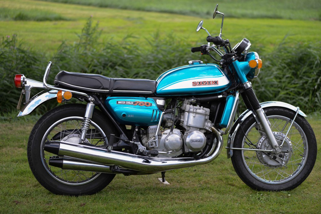 Suzuki GT 750 Wasserbüffel - Nippon-Classic.de