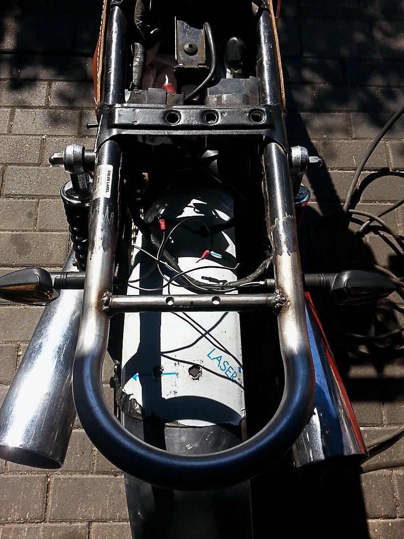 Honda XBR 500 - Metamorphose zum aufregenden Scrambler (740 x 357 Pixel)