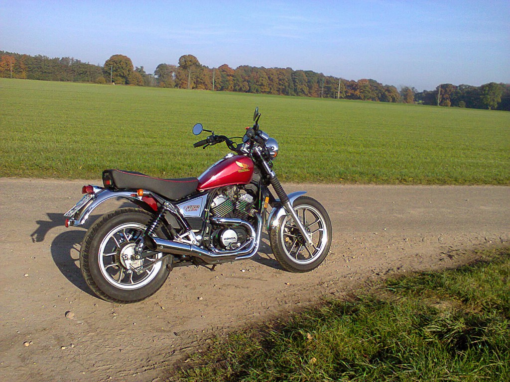 Honda vt 500