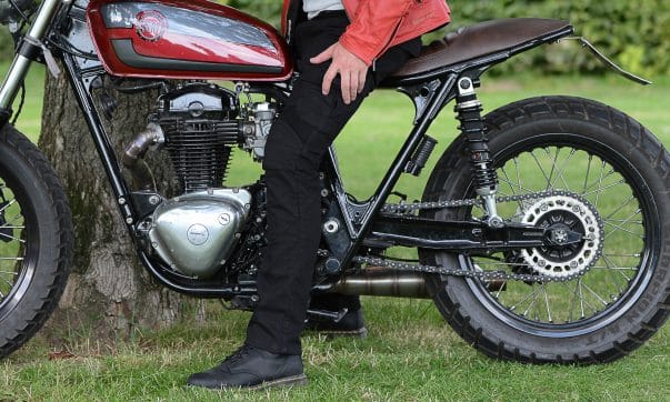 uglyBROS ‘Motorpool’ – die coole Biker Jeans im Check uglyBros Motorpool Jeans