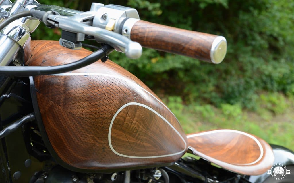 Der mit dem Holz tanzt - cooles Motorrad-Customizing mit ...