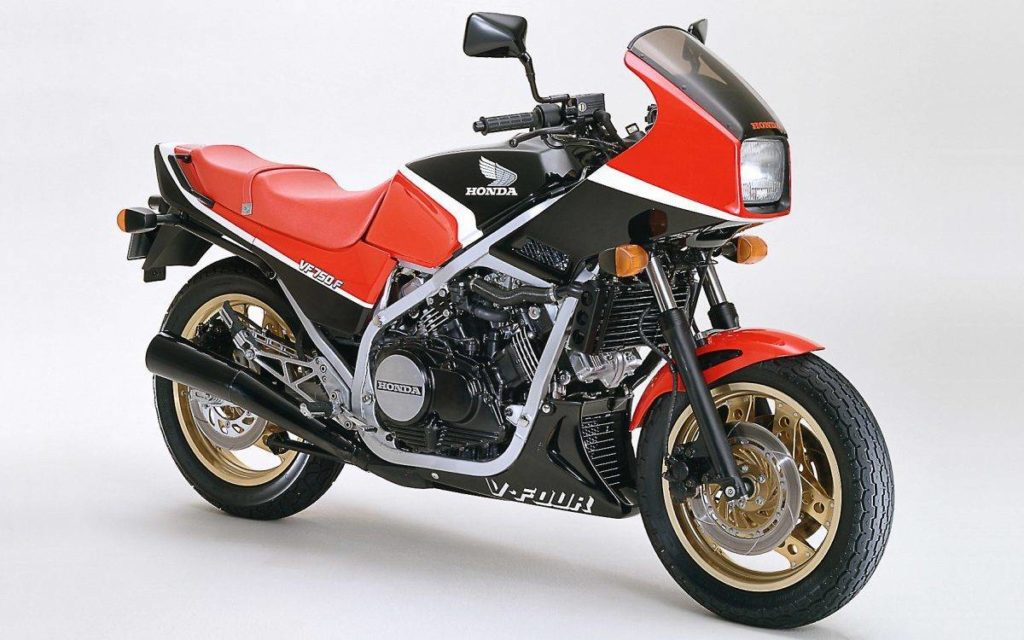 Honda vf 750f