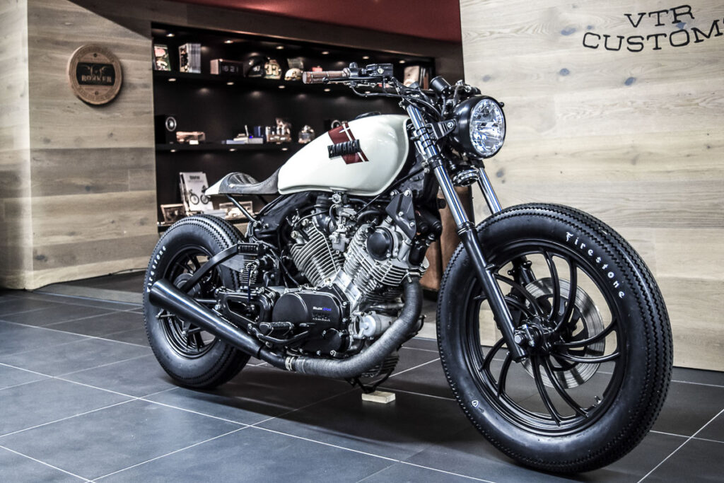 Die Yamaha XV 750 ist als Umbaubasis in der Custom Szene extrem beliebt 