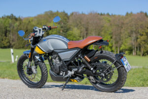 Mondial HPS 125i
