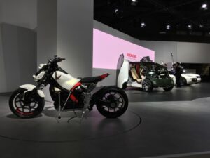 Honda Riding Assist-e