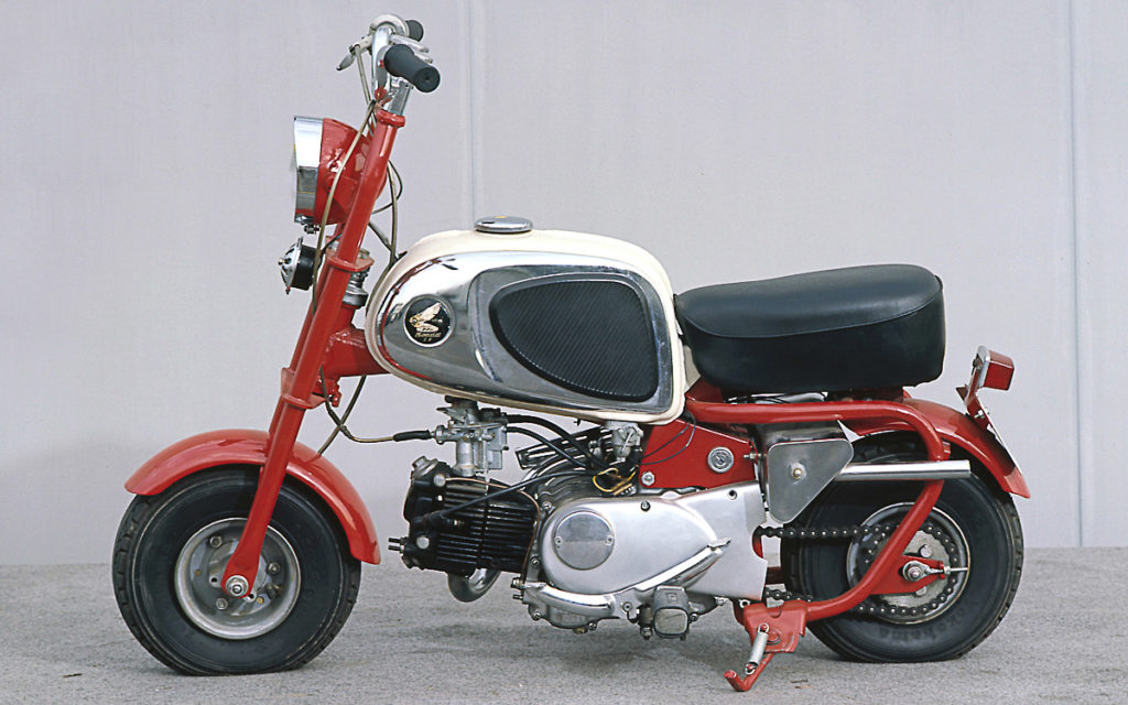 Das zweite Modell: Honda Monkey CZ100