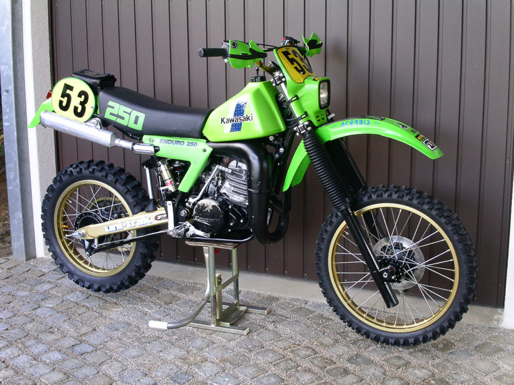 kawasaki enduro 250 price