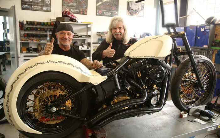 Christoph Repp und die Jesus Biker spenden eine Custom-Harley für einen guten Zweck