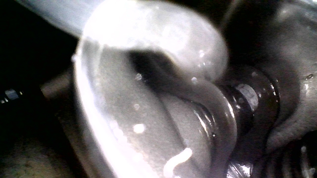 Mit dem Endoskop im Motor der CX500