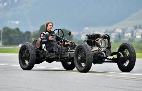 Sprintrennen der Automobile beim Kilomètre Lancé – Alpine 1000