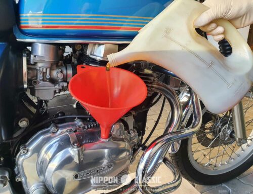 Ölwechsel an der Honda CB 400T